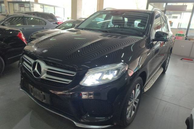 Ojetý Mercedes-Benz GLE 2016 GLE 320 4MATIC Dynamic Edition