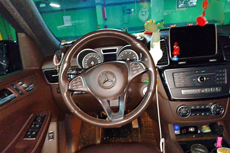Used Mercedes-Benz GLE 2016 GLE 320 4MATIC Dynamic Edition Steering Wheel