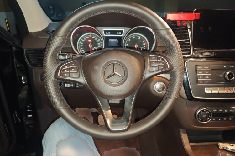 Used Mercedes-Benz GLE 2016 GLE 400 4MATIC Steering Wheel