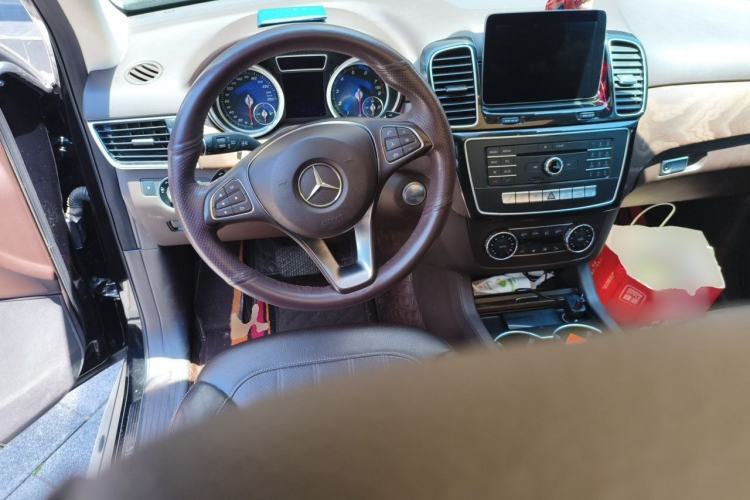 Used Mercedes-Benz GLE 2016 GLE 320 4MATIC Dynamic Edition Steering Wheel
