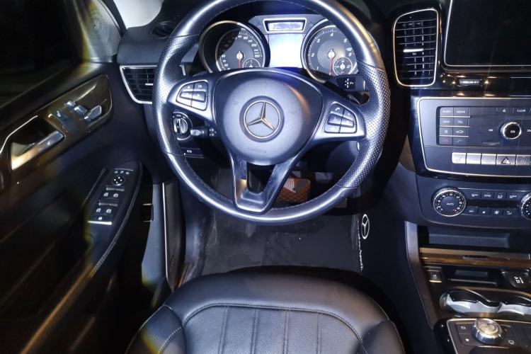 Used Mercedes-Benz GLE 2016 GLE 350 d 4MATIC Steering Wheel