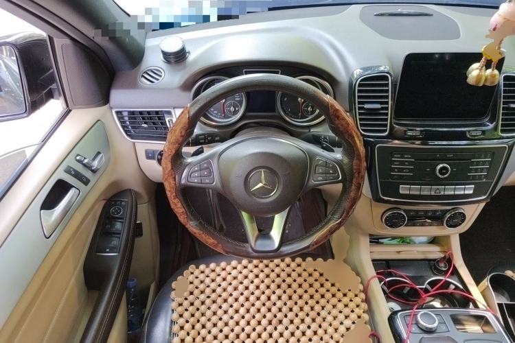 Used Mercedes-Benz GLE 2016 GLE 300 d 4MATIC Steering Wheel