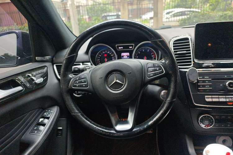 Used Mercedes-Benz GLE  Steering Wheel