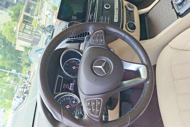Used Mercedes-Benz GLE 2016 GLE 320 4MATIC Dynamic Edition Steering Wheel