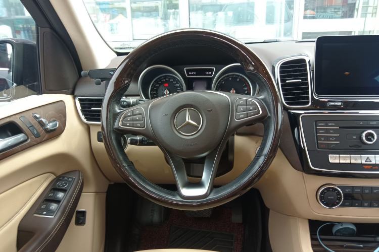 Used Mercedes-Benz GLE 2016 GLE 320 4MATIC Dynamic Edition Steering Wheel