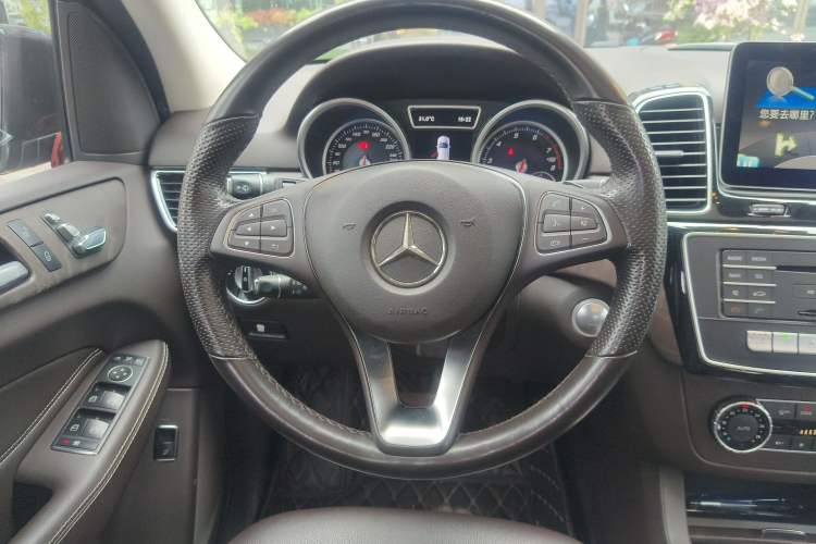 Used Mercedes-Benz GLE 2016 GLE 320 4MATIC Dynamic Edition Steering Wheel