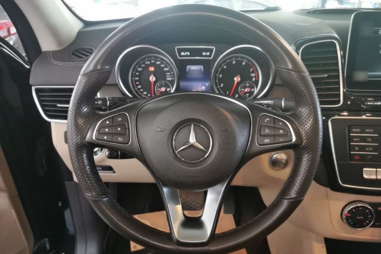 Used Mercedes-Benz GLE 2016 GLE 400 4MATIC Steering Wheel