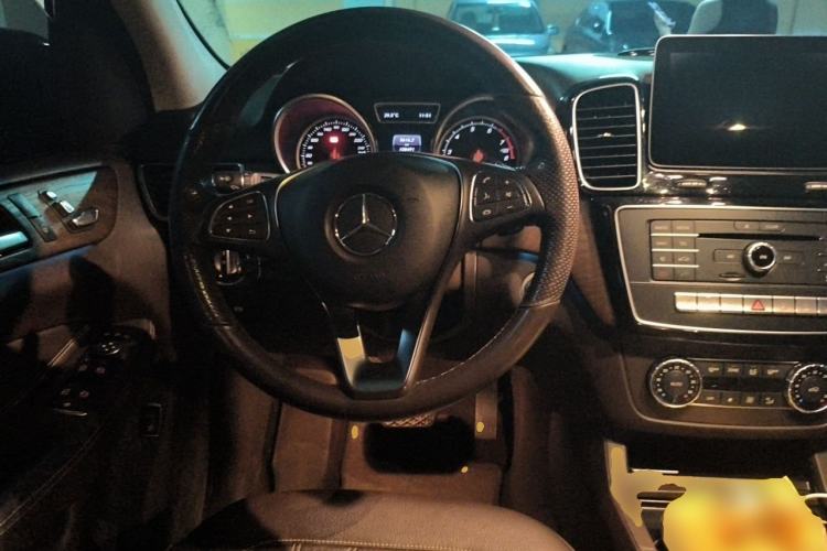 Used Mercedes-Benz GLE 2016 GLE 320 4MATIC Dynamic Edition Steering Wheel