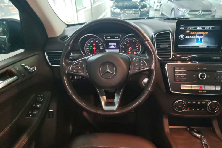 Used Mercedes-Benz GLE 2016 GLE 320 4MATIC Dynamic Edition Steering Wheel