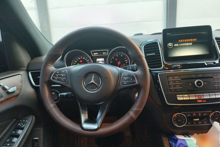 Used Mercedes-Benz GLE 2016 GLE 320 4MATIC Dynamic Edition Steering Wheel