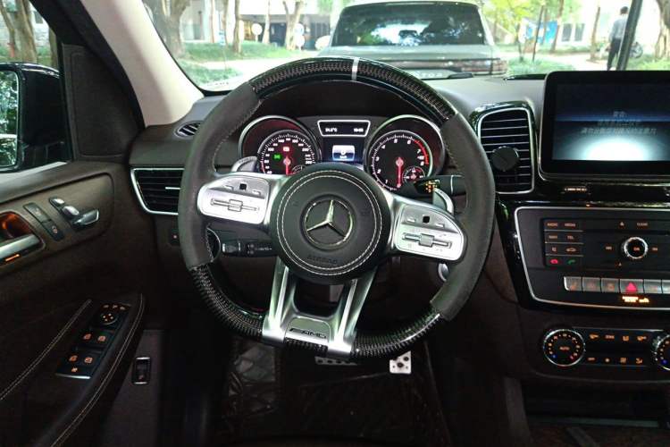 Used Mercedes-Benz GLE  Steering Wheel