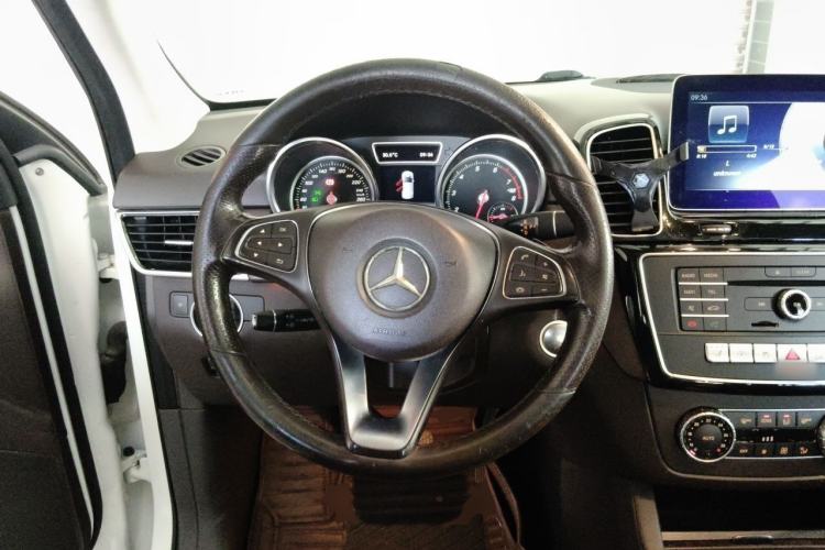 Used Mercedes-Benz GLE 2016 GLE 320 4MATIC Dynamic Edition Steering Wheel