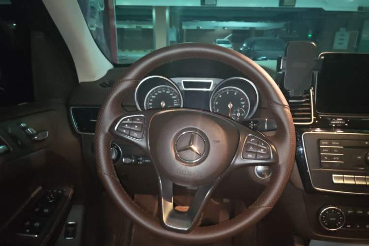 Used Mercedes-Benz GLE 2016 GLE 400 4MATIC Steering Wheel