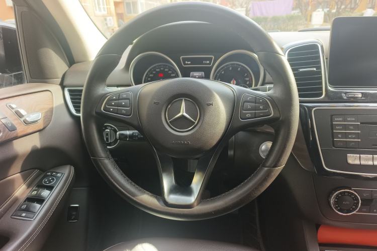 Used Mercedes-Benz GLE 2016 GLE 320 4MATIC Dynamic Edition Steering Wheel