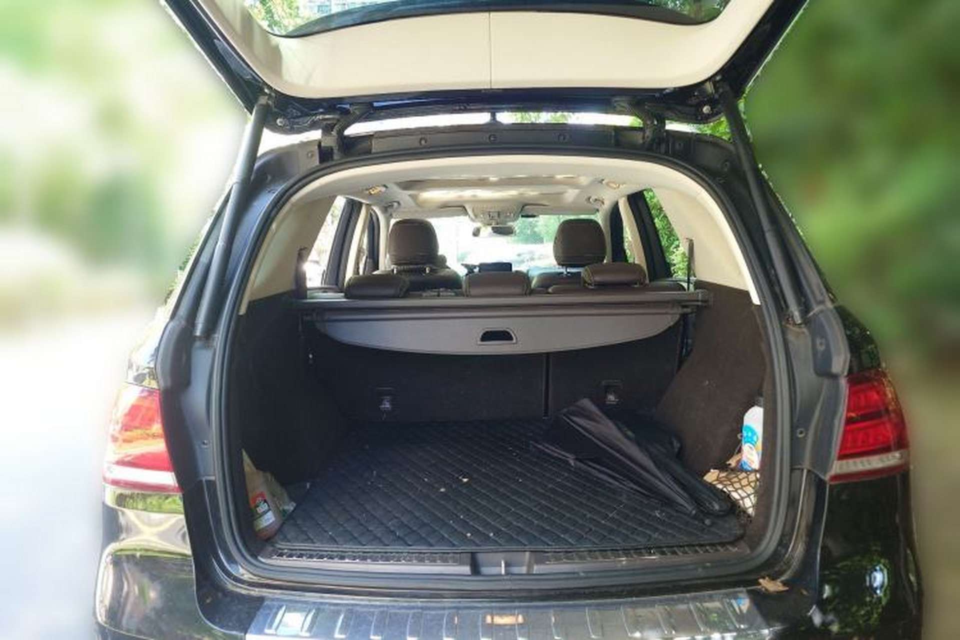 Used Mercedes-Benz GLE 2016 GLE 320 4MATIC Luxury Model Trunk