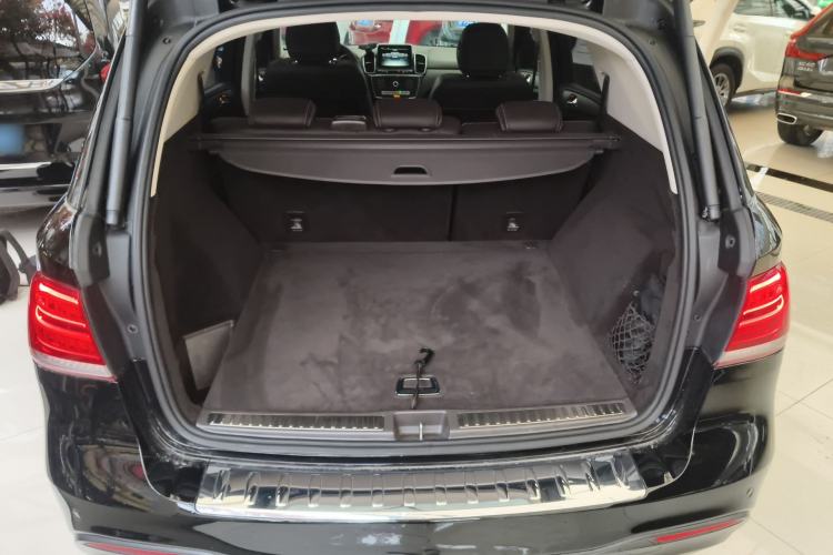 Used Mercedes-Benz GLE 2016 GLE 400 4MATIC Trunk