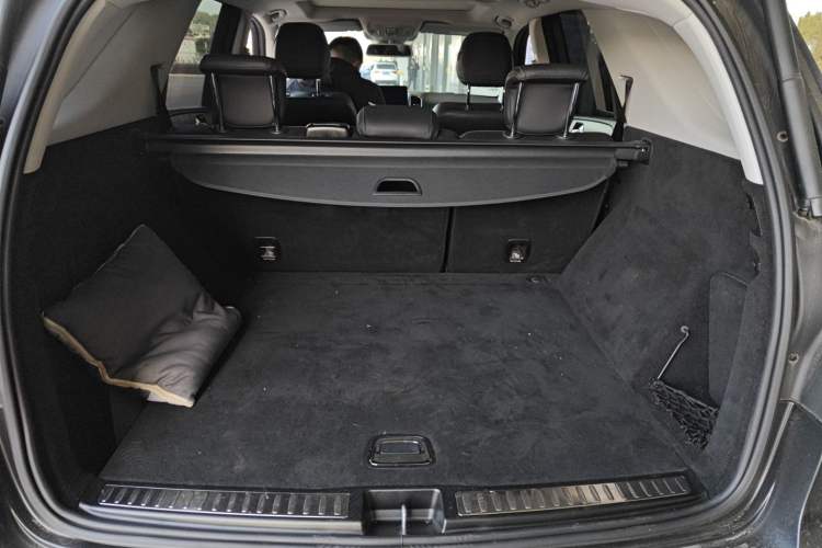 Used Mercedes-Benz GLE 2016 GLE 450 AMG 4MATIC Trunk