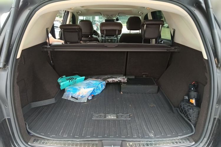 Used Mercedes-Benz GLE 2016 GLE 400 4MATIC Trunk