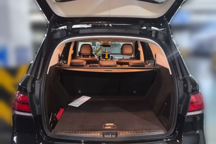 Used Mercedes-Benz GLE 2016 GLE 320 4MATIC Dynamic Edition Trunk