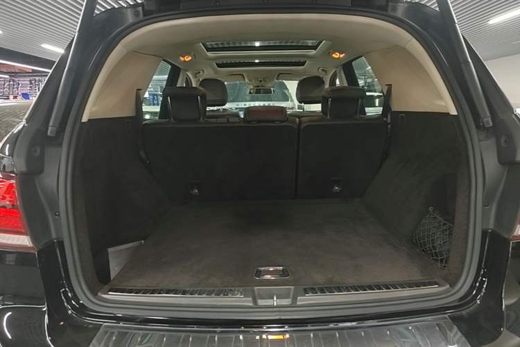 Used Mercedes-Benz GLE 2016 GLE 320 4MATIC Dynamic Edition Trunk