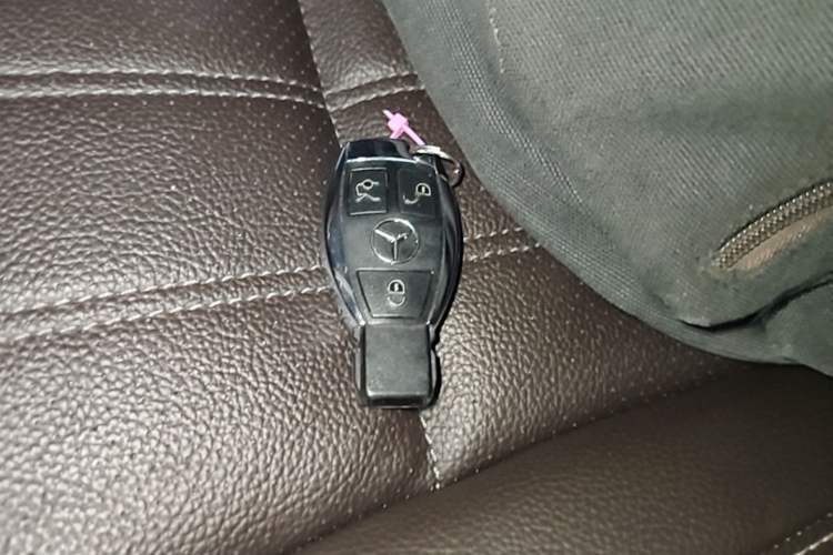 Used Mercedes-Benz GLE 2016 GLE 400 4MATIC Vehicle Key