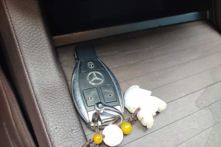 Used Mercedes-Benz GLE 2016 GLE 400 4MATIC Vehicle Key