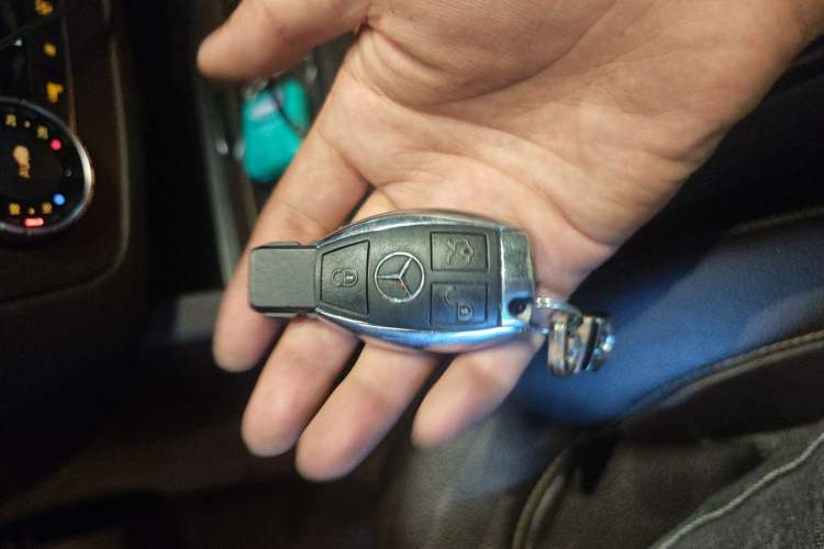 Used Mercedes-Benz GLE 2016 GLE 400 4MATIC Vehicle Key