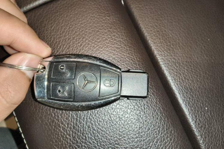 Used Mercedes-Benz GLE 2016 GLE 320 4MATIC Luxury Model Vehicle Key
