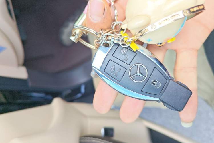 Used Mercedes-Benz GLE 2016 GLE 320 4MATIC Dynamic Edition Vehicle Key
