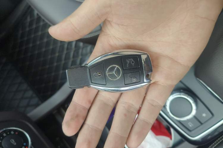 Used Mercedes-Benz GLE 2016 GLE 320 4MATIC Dynamic Edition Vehicle Key