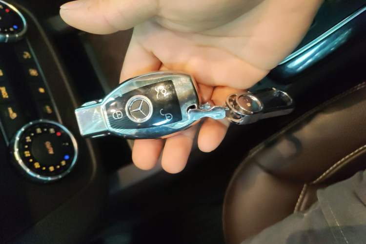 Used Mercedes-Benz GLE 2016 GLE 320 4MATIC Dynamic Edition Vehicle Key