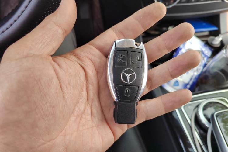 Used Mercedes-Benz GLE 2016 GLE 400 4MATIC Vehicle Key