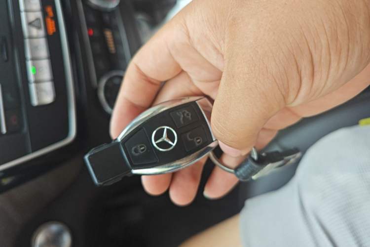 Used Mercedes-Benz GLE 2016 GLE 320 4MATIC Dynamic Edition Vehicle Key