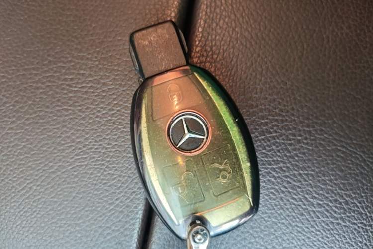 Used Mercedes-Benz GLE 2016 GLE 400 4MATIC Vehicle Key