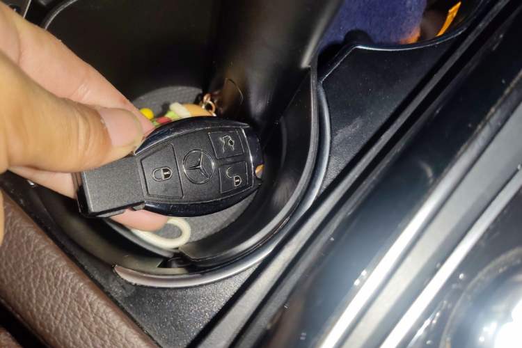 Used Mercedes-Benz GLE 2016 GLE 320 4MATIC Dynamic Edition Vehicle Key