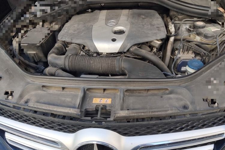 Used Mercedes-Benz GLE 2016 GLE 300 d 4MATIC Engine Bay