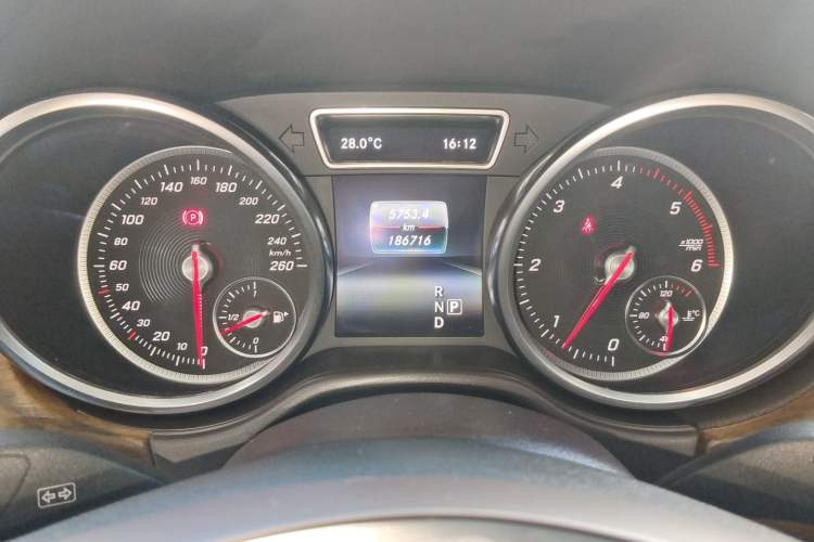 Used Mercedes-Benz GLE 2016 GLE 300 d 4MATIC Instrument Cluster
