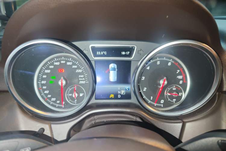 Used Mercedes-Benz GLE 2016 GLE 320 4MATIC Dynamic Edition Instrument Cluster