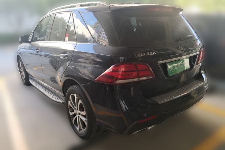 Used Mercedes-Benz GLE 2016 GLE 300 d 4MATIC Rear Left 45 Deg