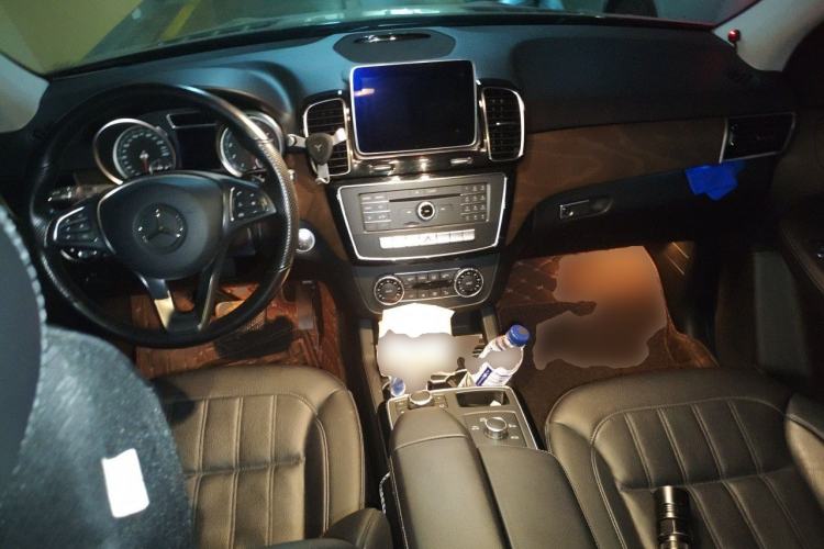 Used Mercedes-Benz GLE 2016 GLE 320 4MATIC Dynamic Edition Center Console