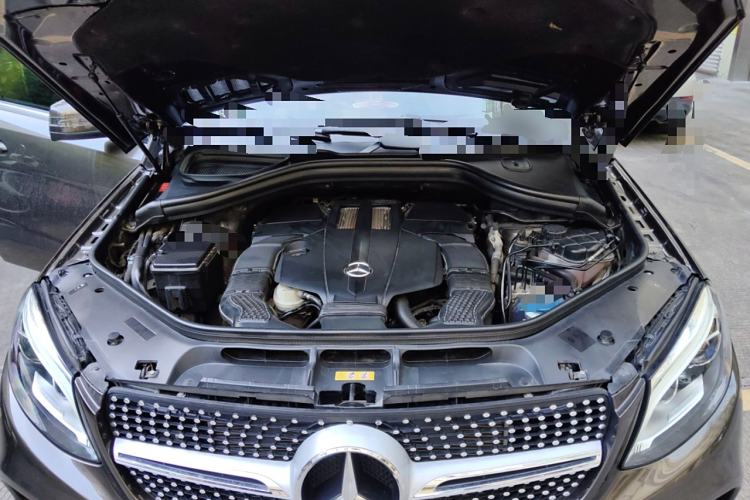 Used Mercedes-Benz GLE 2016 GLE 320 4MATIC Dynamic Edition Engine Bay