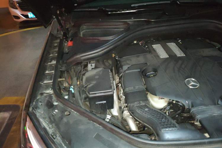 Used Mercedes-Benz GLE 2016 GLE 320 4MATIC Dynamic Edition Engine Bay Right