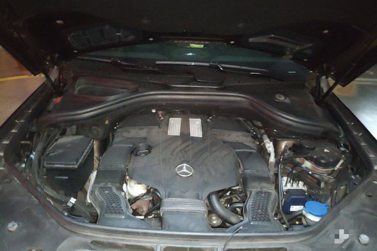 Used Mercedes-Benz GLE 2016 GLE 320 4MATIC Dynamic Edition Engine Bay