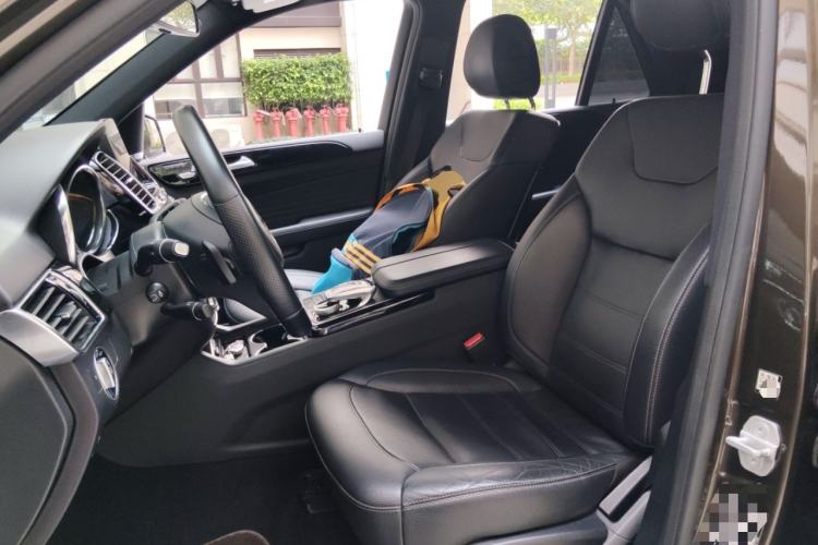 Used Mercedes-Benz GLE  Left Front Seat