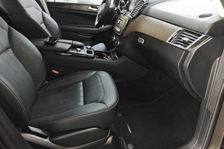 Used Mercedes-Benz GLE 2016 GLE 320 4MATIC Dynamic Edition Right Front Seat