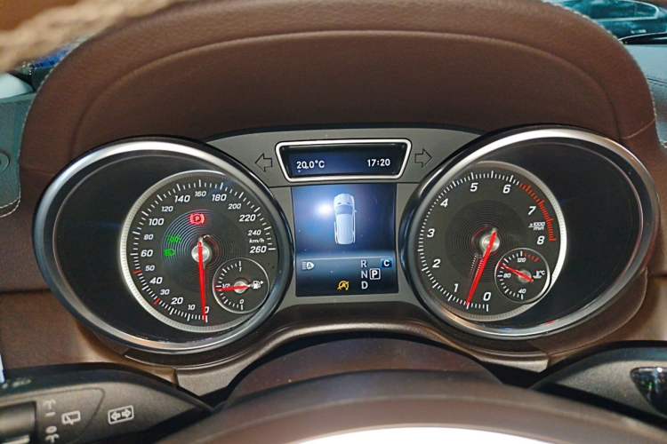 Used Mercedes-Benz GLE 2016 GLE 400 4MATIC Instrument Cluster
