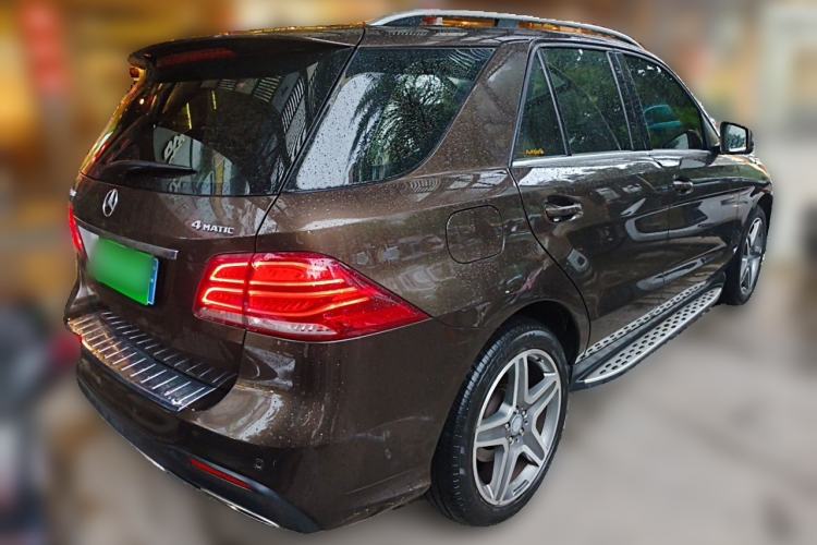 Used Mercedes-Benz GLE 2016 GLE 400 4MATIC Rear Right 45 Deg