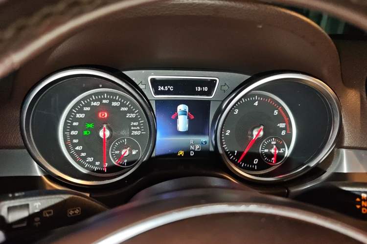 Used Mercedes-Benz GLE 2016 GLE 300 d 4MATIC Instrument Cluster