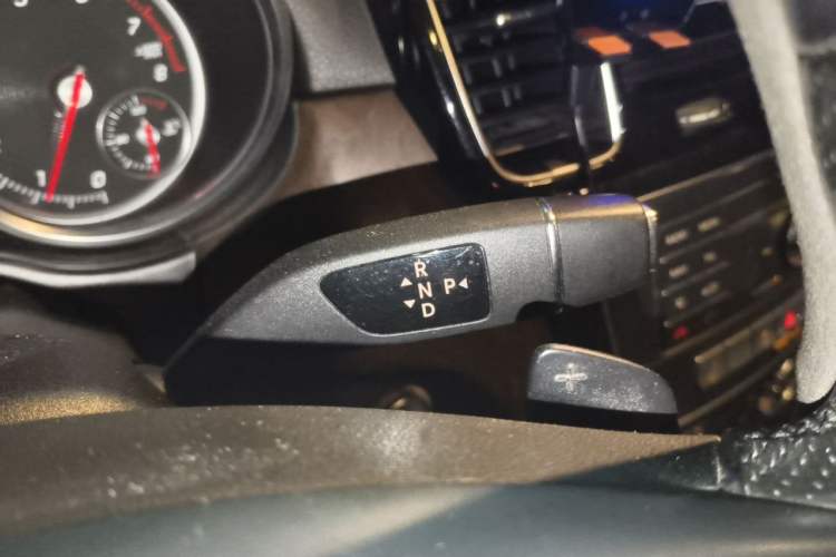Used Mercedes-Benz GLE 2016 GLE 400 4MATIC Gear Lever