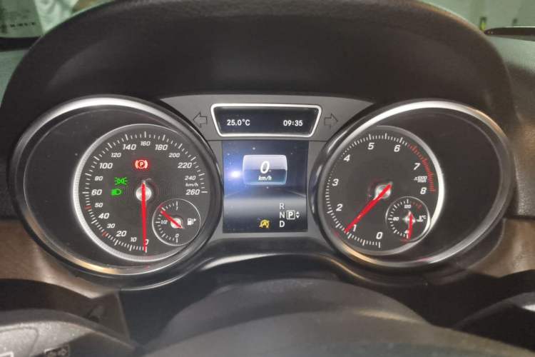 Used Mercedes-Benz GLE 2016 GLE 400 4MATIC Instrument Cluster